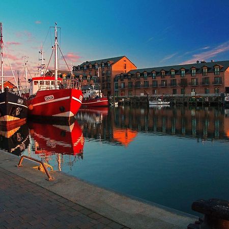 Hafenhotel Meereszeiten Heiligenhafen Kültér fotó