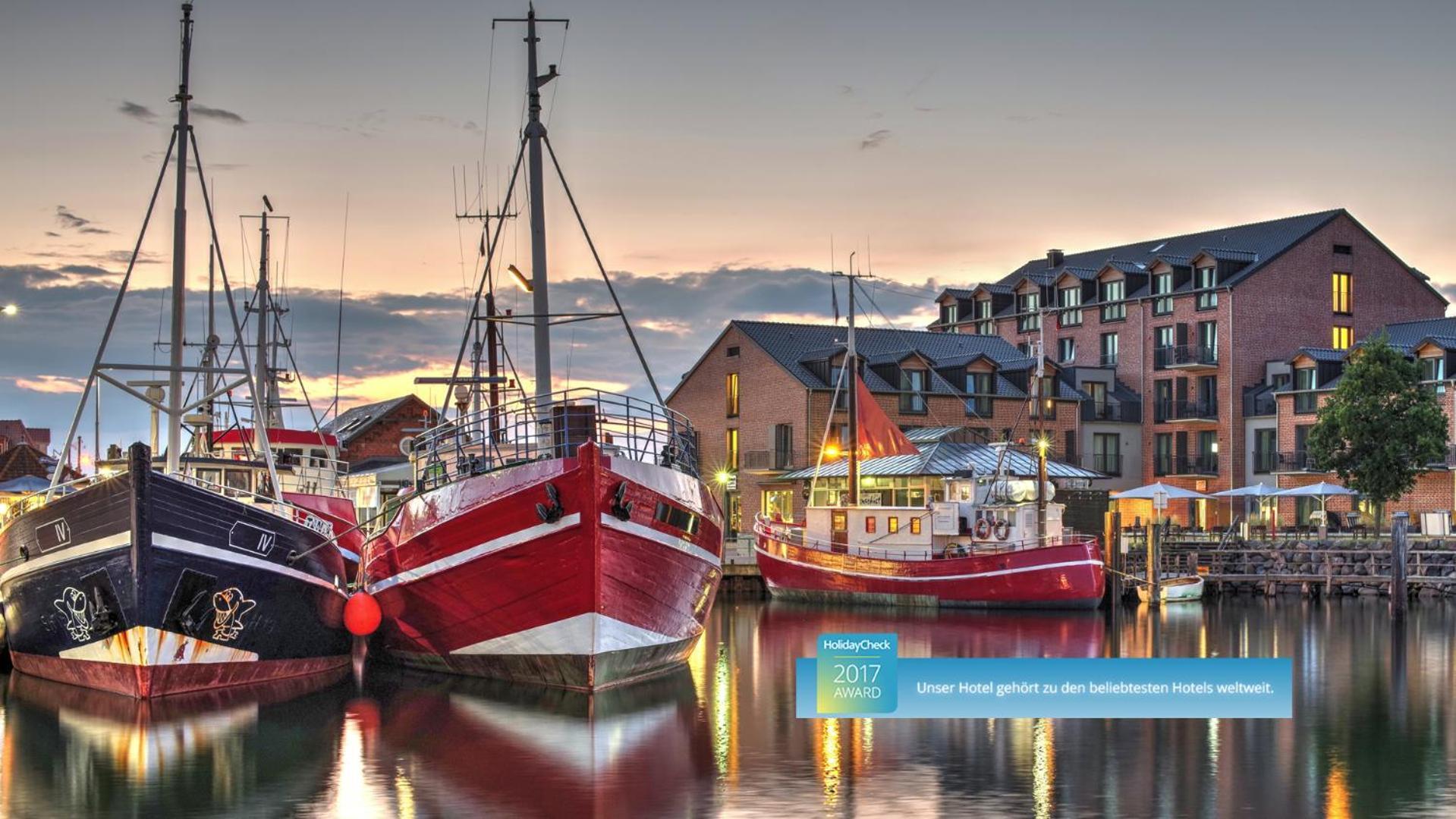 Hafenhotel Meereszeiten Heiligenhafen Kültér fotó